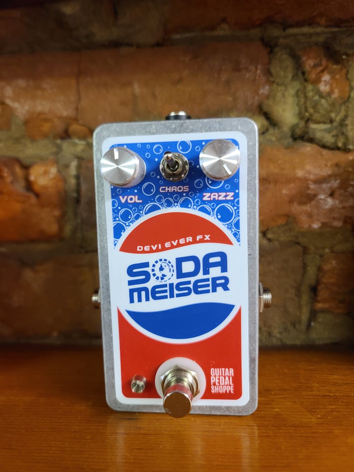 chaos pedal Devi Ever FX Soda Meiser Custom with Chaos Switch – DeviEverFX